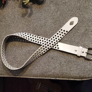 Harley Davidson white grommet belt